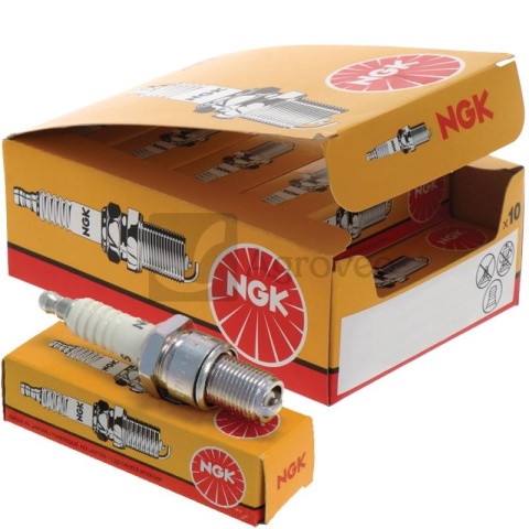 Świece zapłonowe BCPR6ES 15270127 2330