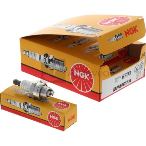 Świece zapłonowe AB7 15270184 3010