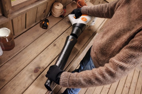 Dmuchawa akumulatorowa STIHL BGA 30