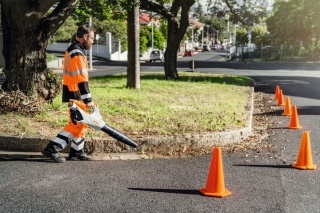 Dmuchawa akumulatorowa STIHL BGA 86, bez akumulatora i ładowarki