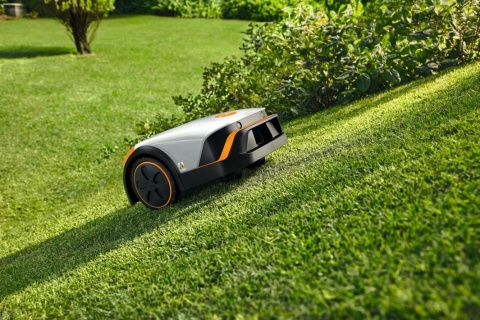 Robot koszący STIHL iMOW 3